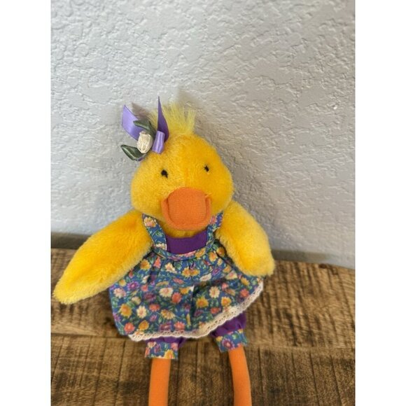 Hallmark Dipsy Duck Plush Storybook Friends Crayola Stuffed Toy Yellow - Picture 2 of 7